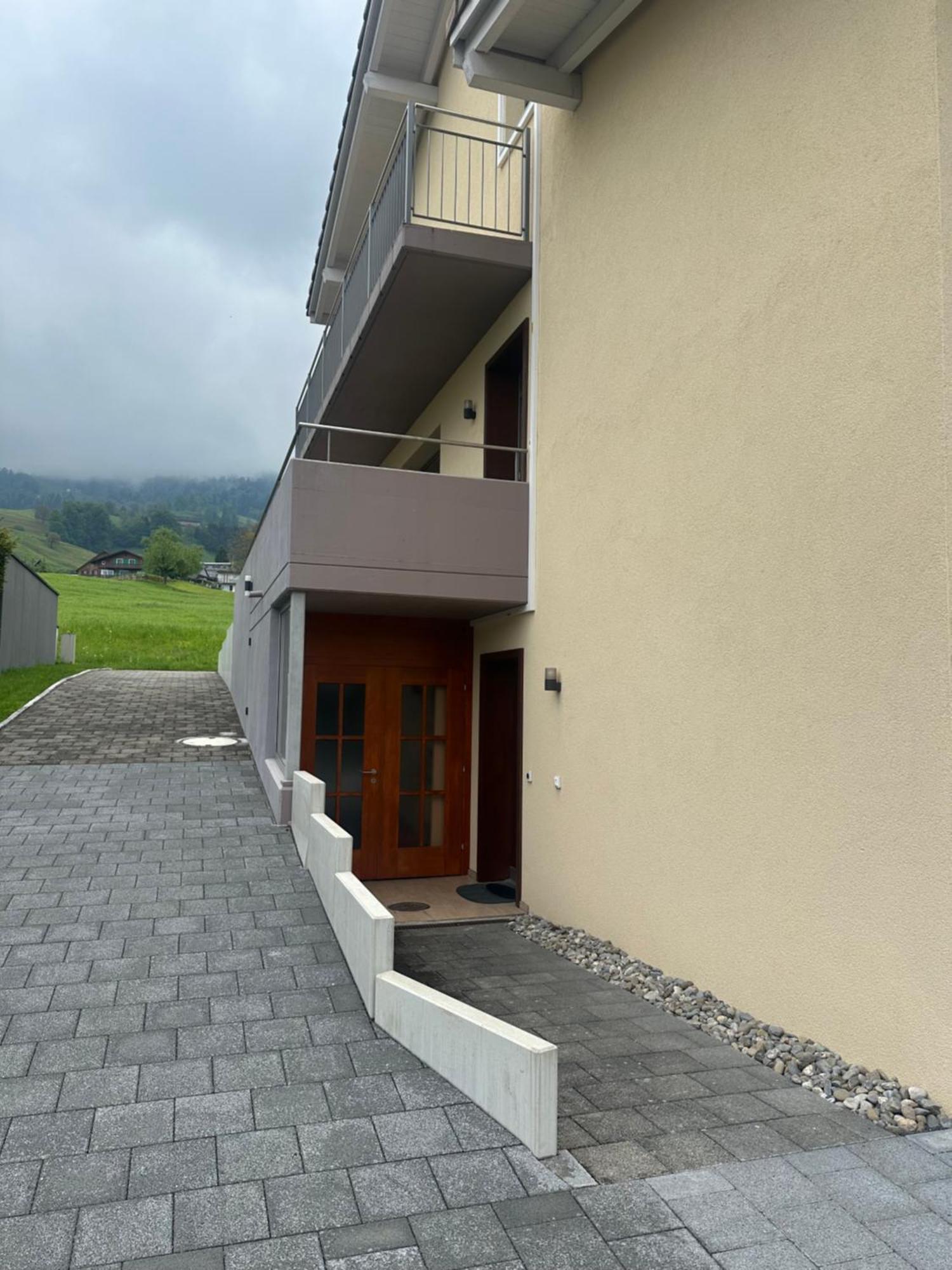 Komfortable Ferienwohnung In Beckenried, Nidwalden Екстериор снимка